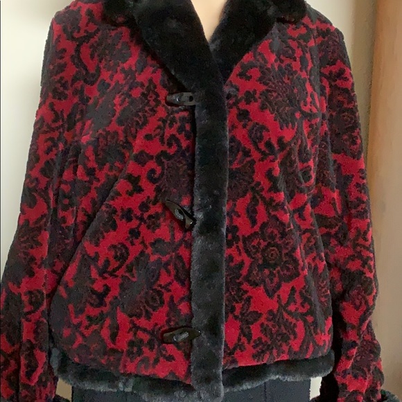 Jacket - Picture 2 of 4